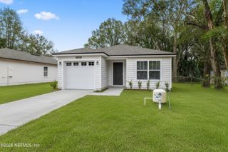 8414 BUTTERCUP Street, Jacksonville, FL 32210