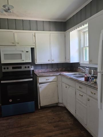 1021 Mulberry Street, Sulphur Springs, TX 75482