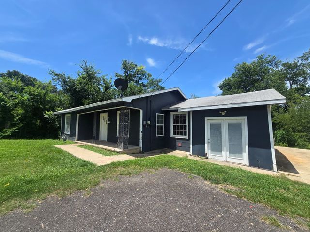 1021 Mulberry Street, Sulphur Springs, TX 75482