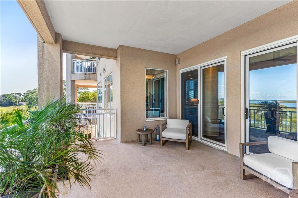 Image 21 of property listing at 8001 Us Highway 80 E 403, Savannah, GA 31410