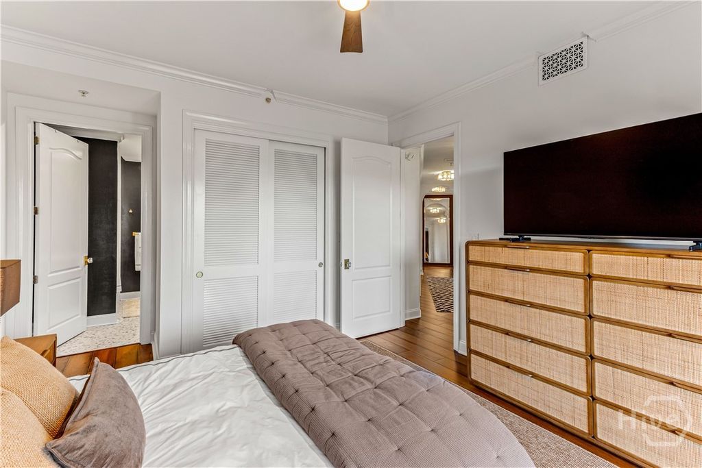 Image 38 of property listing at 8001 Us Highway 80 E 403, Savannah, GA 31410