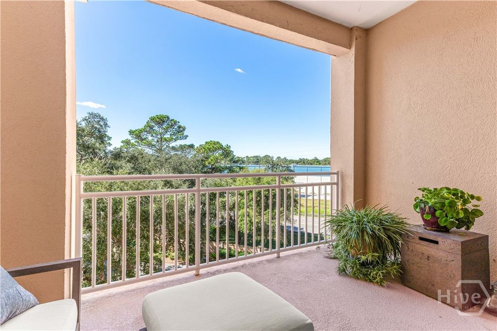 Image 39 of property listing at 8001 Us Highway 80 E 403, Savannah, GA 31410