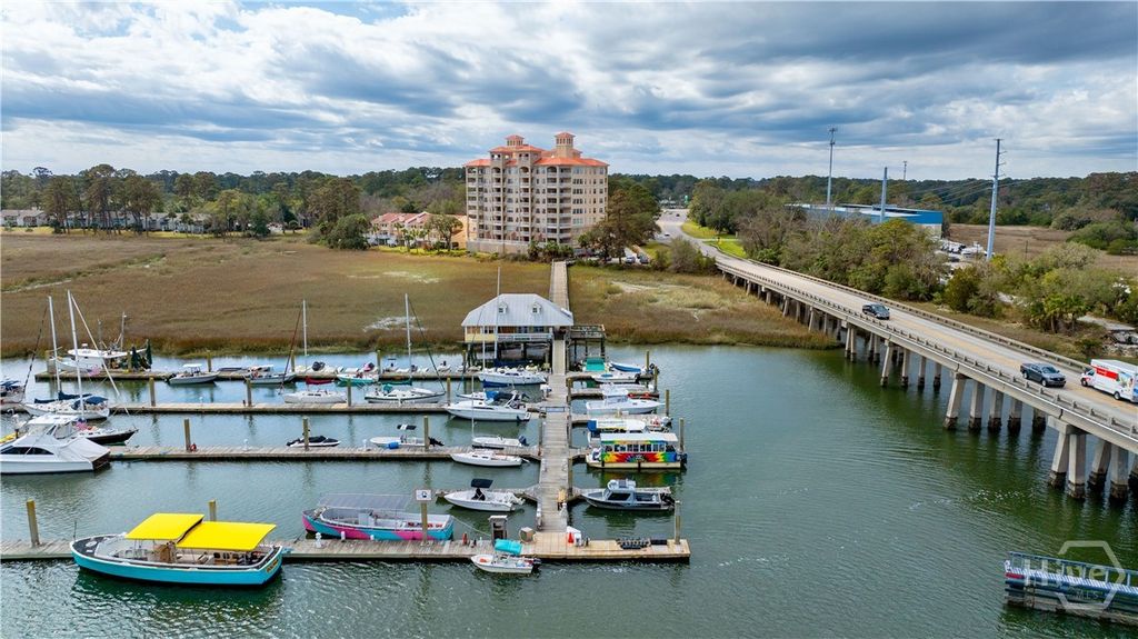 Image 51 of property listing at 8001 Us Highway 80 E 403, Savannah, GA 31410