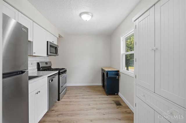 6304 Chandler Street, Cincinnati, OH 45227