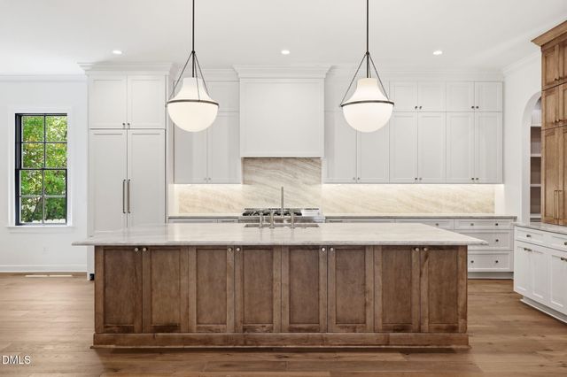906 N Blount Street, Raleigh, NC 27604