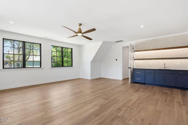 906 N Blount Street, Raleigh, NC 27604