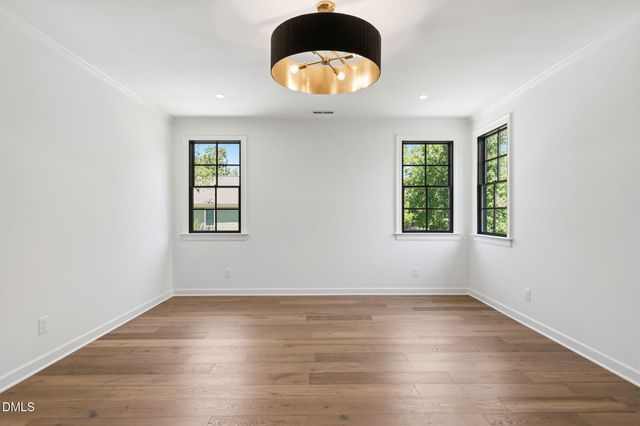 906 N Blount Street, Raleigh, NC 27604