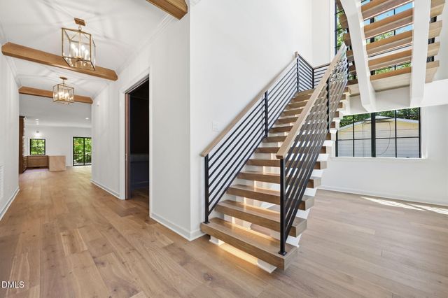 906 N Blount Street, Raleigh, NC 27604