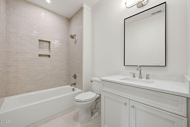 906 N Blount Street, Raleigh, NC 27604