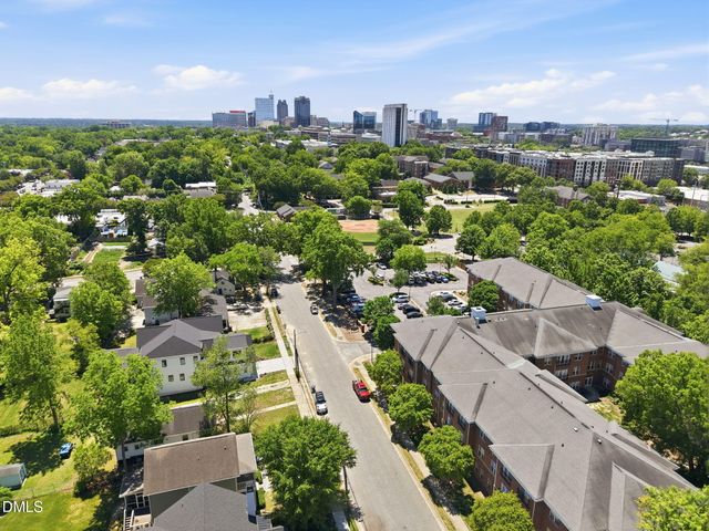 906 N Blount Street, Raleigh, NC 27604