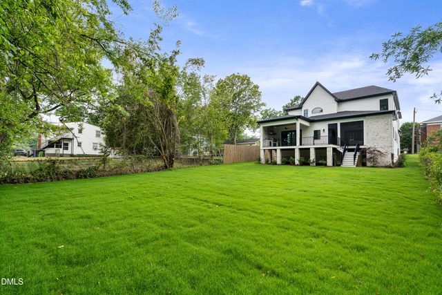 906 N Blount Street, Raleigh, NC 27604