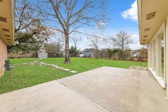 12607 Dermott Drive, Houston, TX 77065