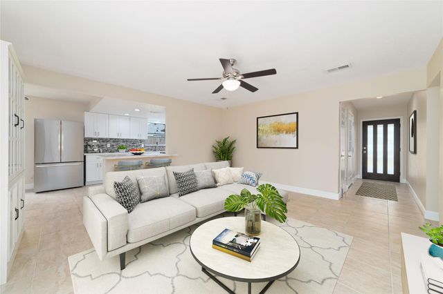 12607 Dermott Drive, Houston, TX 77065