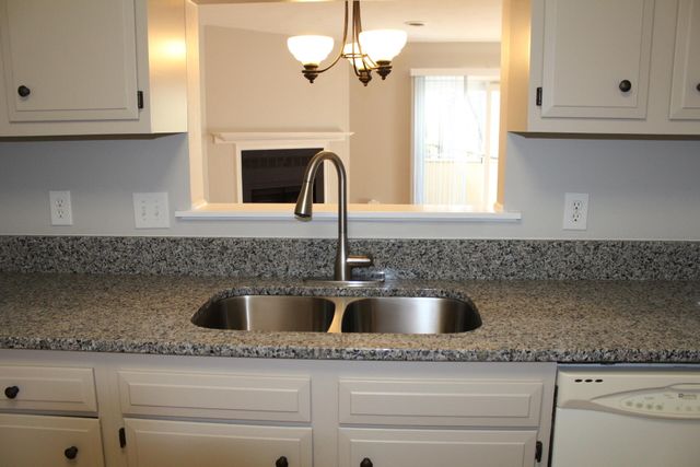 7016 Oak CT, Roanoke, VA 24018