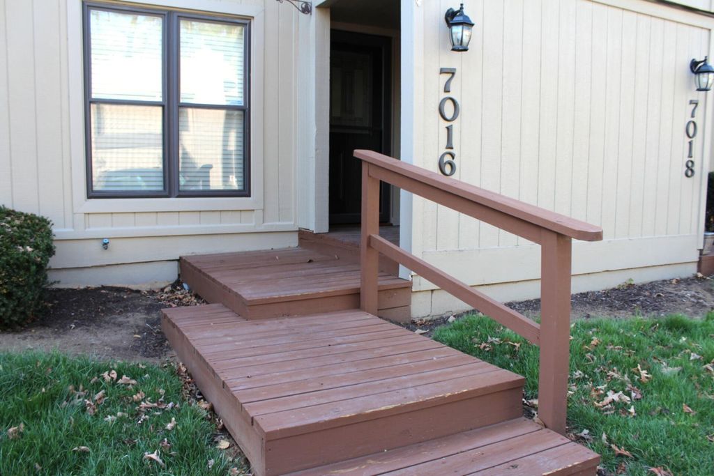 7016 Oak CT, Roanoke, VA 24018