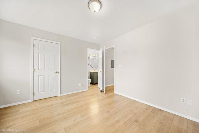 11212 E 4th Unit D Ave, Spokane Valley, WA 99206