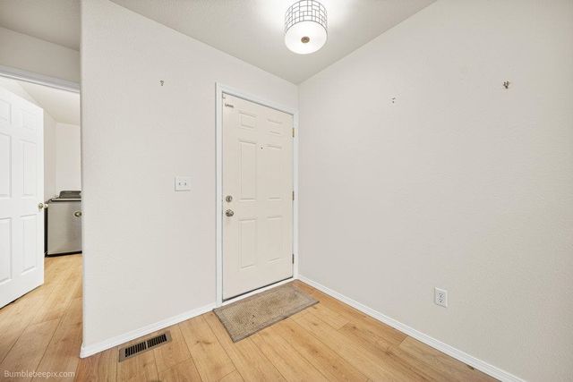 11212 E 4th Unit D Ave, Spokane Valley, WA 99206