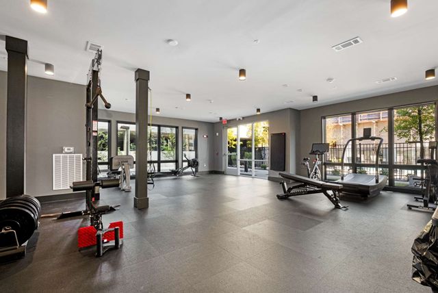 303 31st Ave N Apt 304, Nashville, TN 37203
