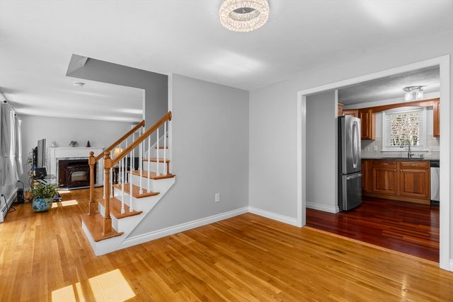 49 Martingale Lane, Plymouth, MA 02360