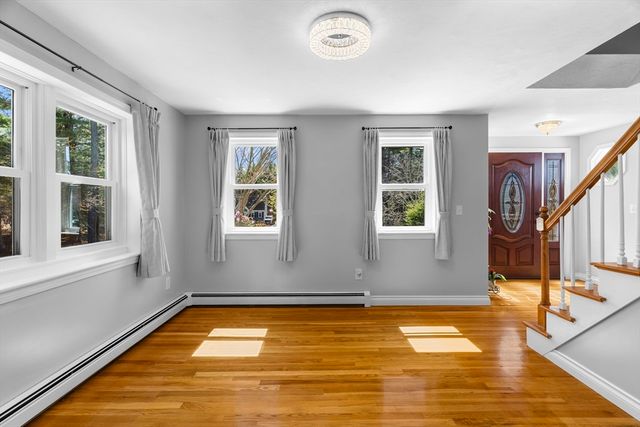 49 Martingale Lane, Plymouth, MA 02360