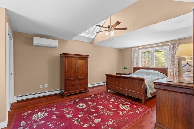 49 Martingale Lane, Plymouth, MA 02360