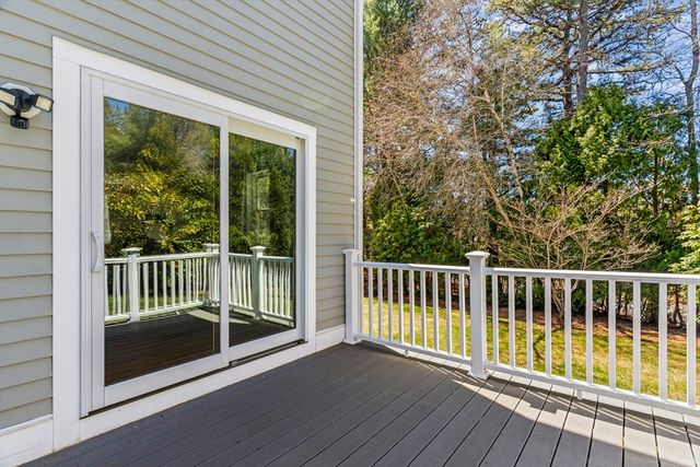 49 Martingale Lane, Plymouth, MA 02360