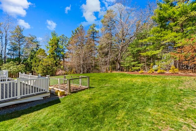 49 Martingale Lane, Plymouth, MA 02360