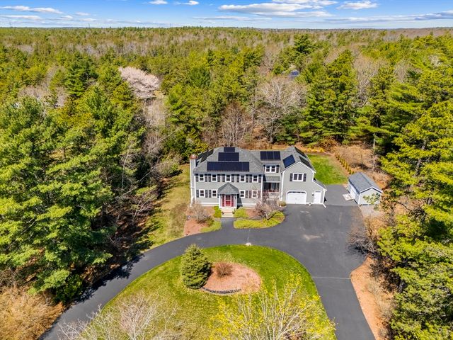 49 Martingale Lane, Plymouth, MA 02360