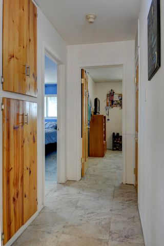 2323 Metzgar Road SW, Albuquerque, NM 87105
