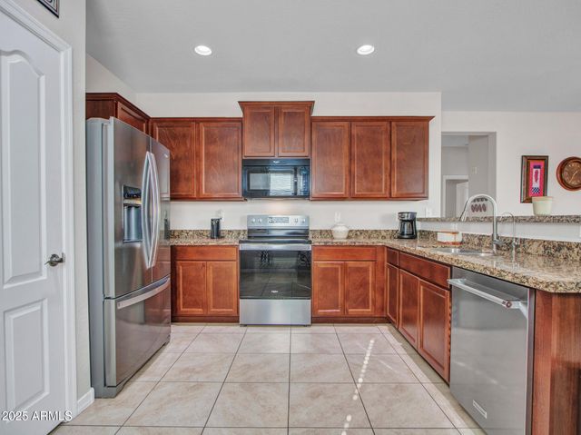 245 S 225TH Lane, Buckeye, AZ 85326