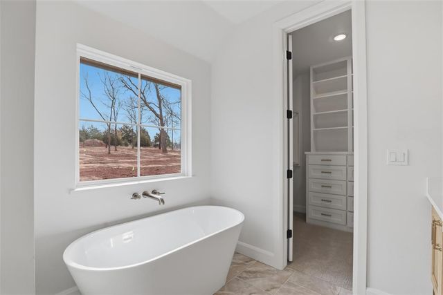 8021 Sacred Forest, Arcadia, OK 73007