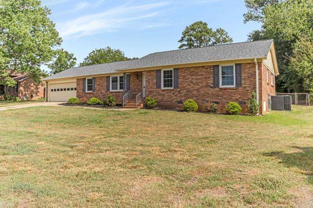 112 Shoally Park Drive, Boiling Springs, SC 29316