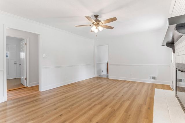 112 Shoally Park Drive, Boiling Springs, SC 29316