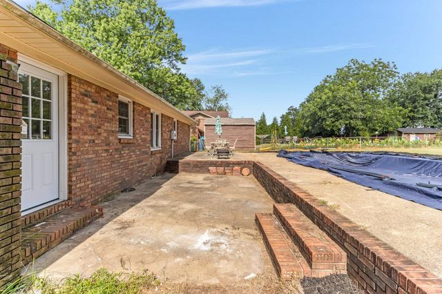 112 Shoally Park Drive, Boiling Springs, SC 29316