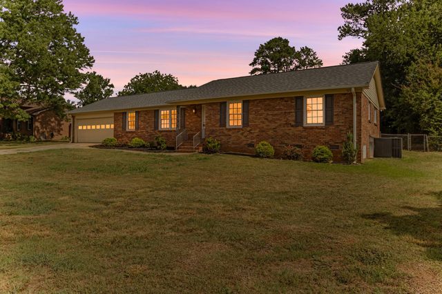 112 Shoally Park Drive, Boiling Springs, SC 29316