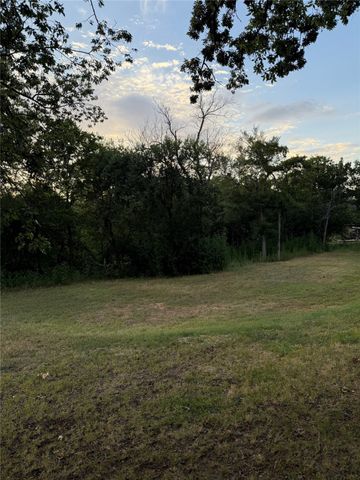 1401 W Texas Street, Denison, TX 75020