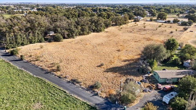 29005 S Carlson Road, Kennewick, WA 99337