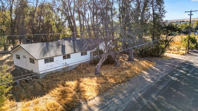 29005 S Carlson Road, Kennewick, WA 99337