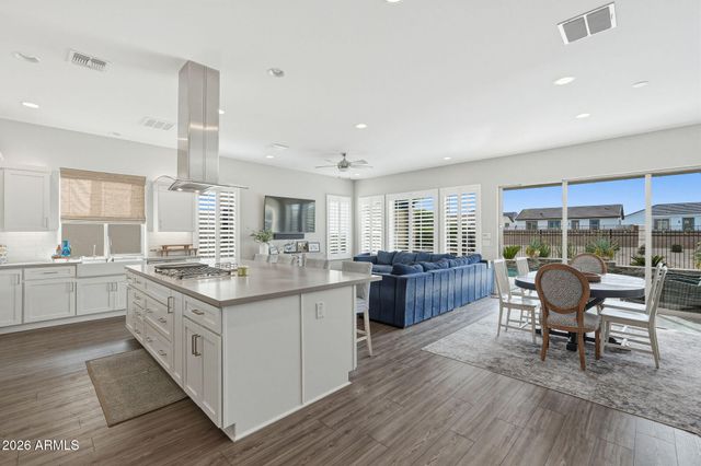 35404 N SUNSET Trail, Queen Creek, AZ 85140