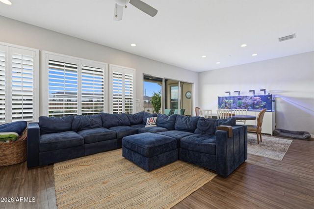 35404 N SUNSET Trail, Queen Creek, AZ 85140