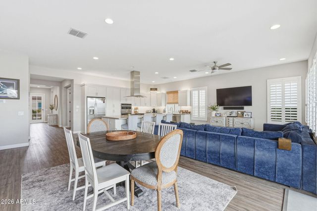 35404 N SUNSET Trail, Queen Creek, AZ 85140