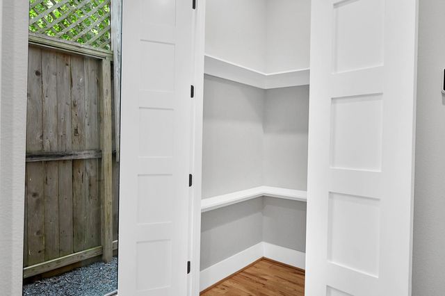 1505 Stuart Street, Houston, TX 77004