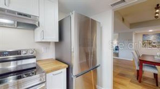 1120 N SHORE DRIVE NE 301, St Petersburg, FL 33701