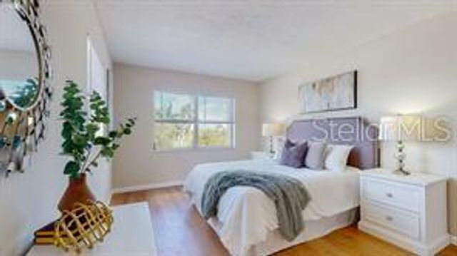 1120 N SHORE DRIVE NE 301, St Petersburg, FL 33701