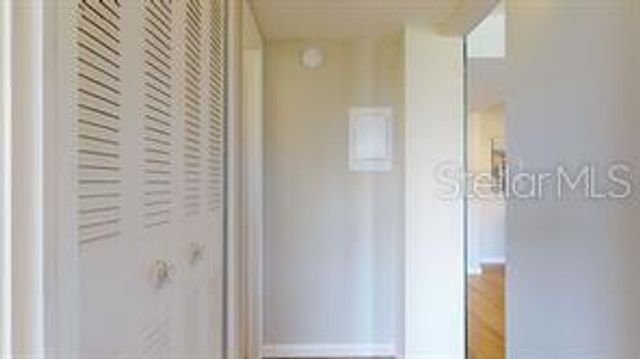 1120 N SHORE DRIVE NE 301, St Petersburg, FL 33701