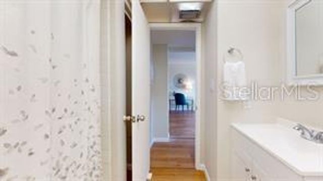 1120 N SHORE DRIVE NE 301, St Petersburg, FL 33701