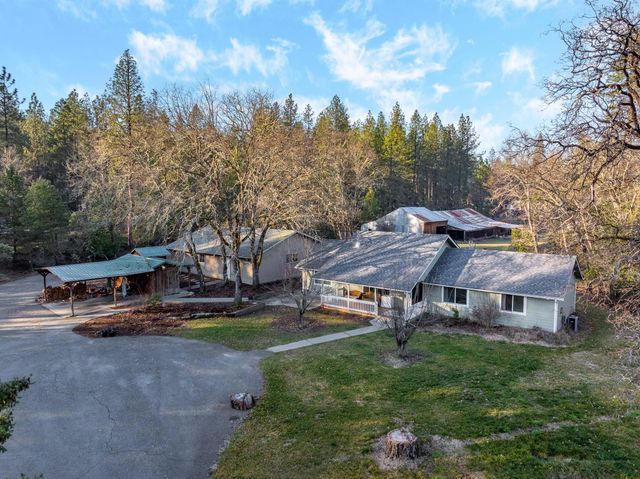 4570 New Hope Road, Grants Pass, OR 97527