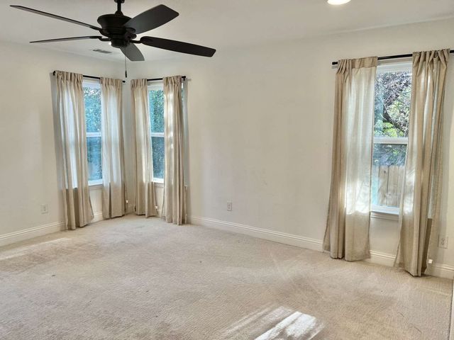 2158 Morning Glory Avenue, Fort Worth, TX 76111