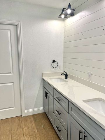 2158 Morning Glory Avenue, Fort Worth, TX 76111