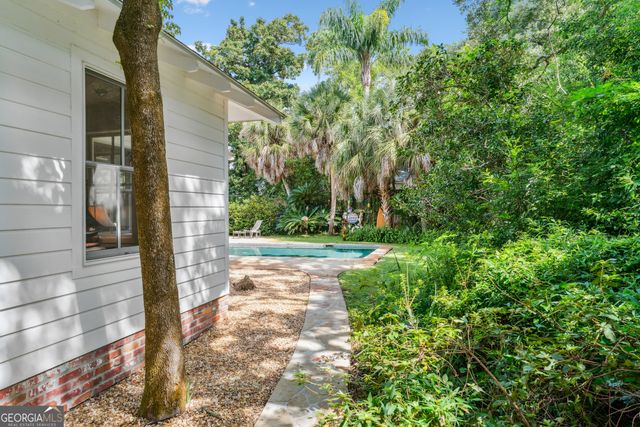 625 May Joe Street, St. Simons, GA 31522